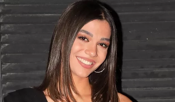 Μελίνα Νικολαΐδη: Το αγαπημένο της προϊόν για ενυδάτωση στα χείλη είναι από τα πιο viral