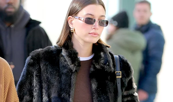 4 θηλυκά και stylish χτενίσματα για καρέ μαλλιά που πρέπει να δεις