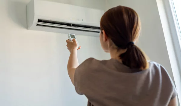 Ποια είναι η σωστή θερμοκρασία στο air condition για τον καύσωνα