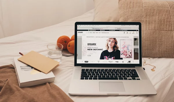 Το νέο ηλεκτρονικό κατάστημα μόδας που θα ανακαλύψεις εκατοντάδες διεθνή brands