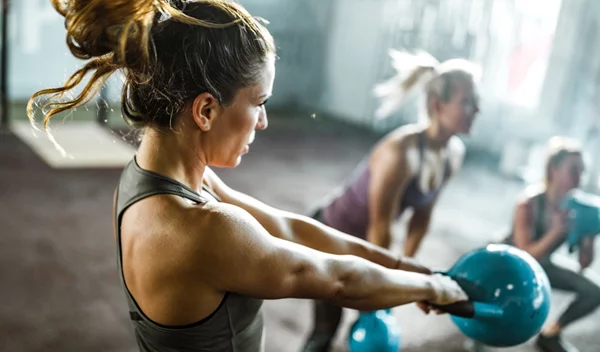 Οι ασκήσεις που σε βοηθούν να αυξήσεις την μυϊκή σου μάζα όσο μεγαλώνεις