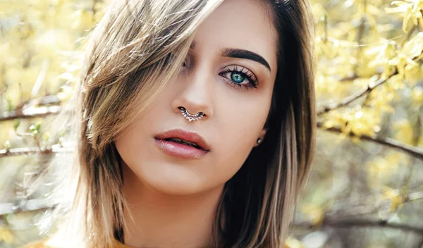 Πόσο συχνά πρέπει να κόβεις τα μαλλιά σου ανάλογα με το μήκος τους