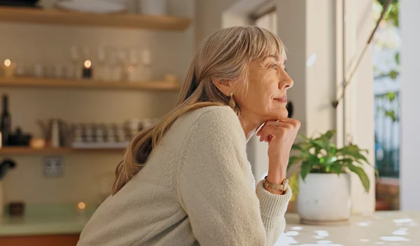 4 καθημερινά hacks για υγιή εγκέφαλο και πρόληψη Αλτσχάιμερ