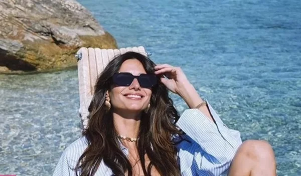 Τα πιο κομψά χτενίσματα για τον καύσωνα σύμφωνα με 10 Ελληνίδες celebrities