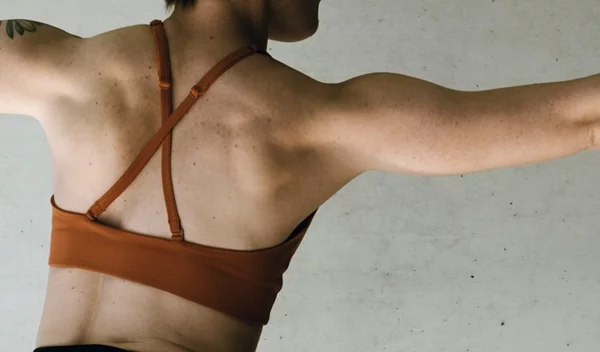 Pilates, HIIT ή βάρη: Τι λειτουργεί πραγματικά για απώλεια βάρους