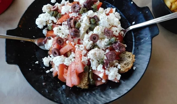 Taste Atlas: Η καλύτερη σαλάτα του κόσμου είναι ελληνική - Και δεν είναι η χωριάτικη