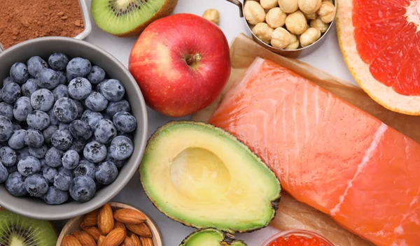 Πώς να ρυθμίσεις το ασβέστιο στο σώμα σου: Ο ρόλος των παραθυρεοειδών για γερά οστά