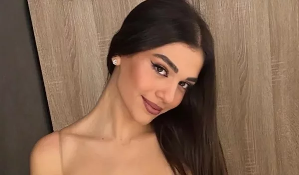 Μελίνα Νικολαΐδη: Το γαλλικό καθαριστικό προσώπου με το οποίο καταπολεμά την ακμή