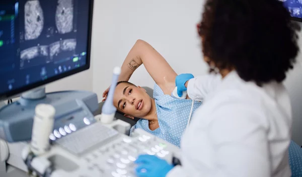 Δωρεάν προληπτικές εξετάσεις για 3 τύπους καρκίνου - Δες πού και πότε μπορείς να κάνεις!