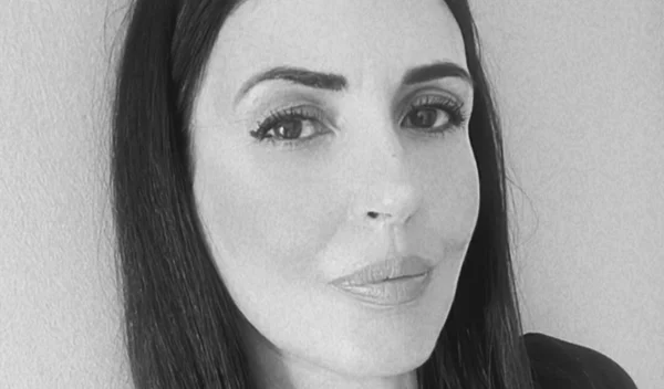 Η στιχουργός Όλγα Βλαχοπούλου διεγνώστη με καρκίνο του μαστού | Οι 5 πιο συχνές παρανοήσεις