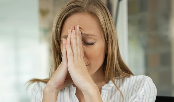 Είσαι υπερβολικά ευαίσθητη; Η έντονη ενσυναίσθηση μπορεί να αυξάνει το άγχος σου