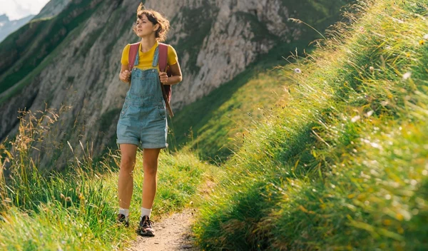 Tips για πεζοπορία ακόμα και σε υψηλές θερμοκρασίες