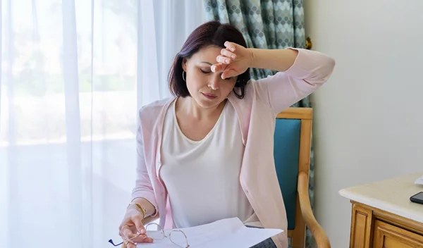 Συμβουλές διατροφής και γυμναστικής για την εμμηνόπαυση: Ένας βασικός οδηγός