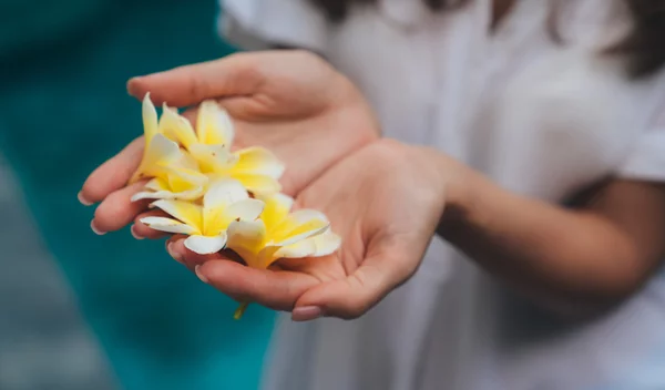 Πώς καταλαβαίνεις ότι έχεις κονδυλώματα;