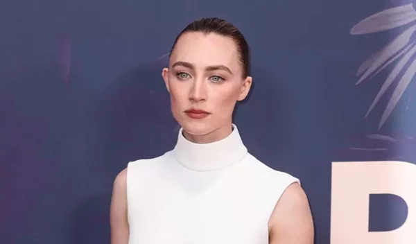 8 loose powders που θα διατηρήσουν το μακιγιάζ σου αναλλοίωτο