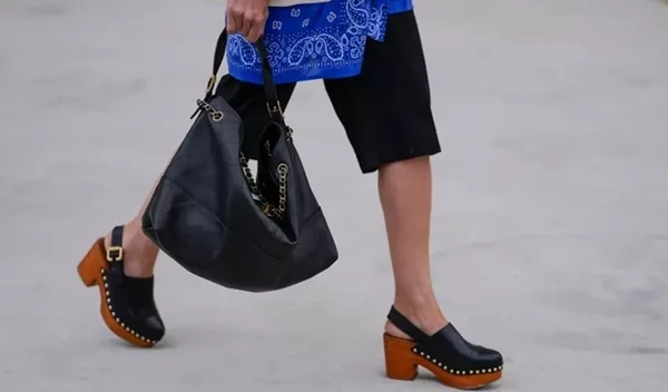 Οι μάσκες ποδιών που θα σώσουν τις σκασμένες φτέρνες σας αυτό το καλοκαίρι