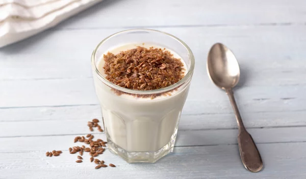 Πώς τρώγεται ο λιναρόσπορος; Τρόποι για να τον εντάξεις στη διατροφή σου