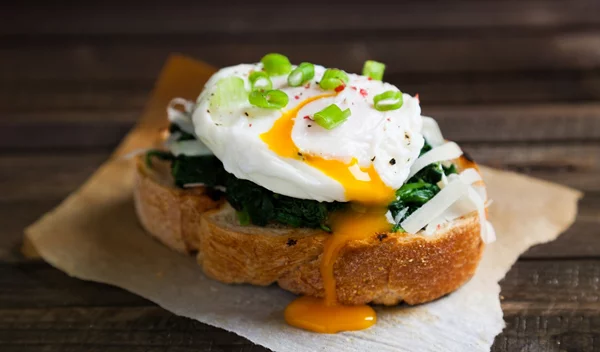 Πρωτεΐνες για αδυνάτισμα, για ενέργεια, για υγεία: Ποιες είναι οι καλύτερες τροφές για κάθε περίπτωση;