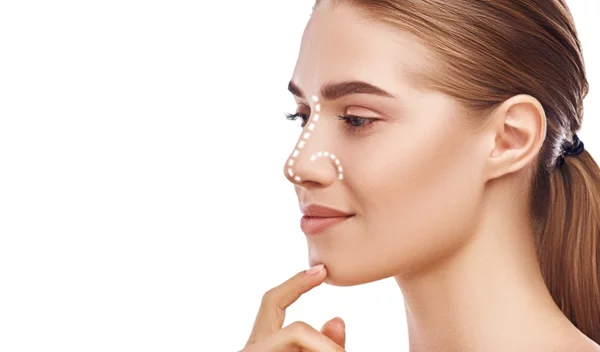 Ρινοπλαστική: Ποιο είναι  το "τέλειο" αποτέλεσμα;