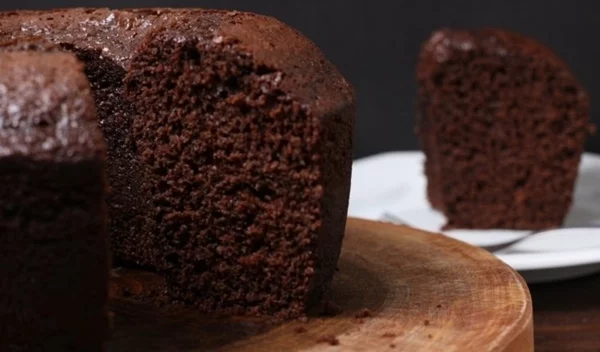 Νηστίσιμο σοκολατένιο κέικ, αφράτο και ζουμερό - Δεν χρειάζεται μίξερ
