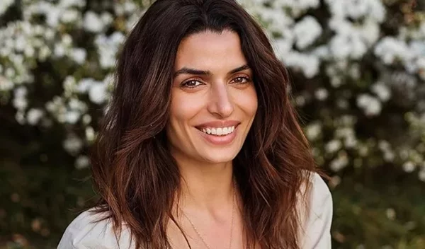 Τόνια Σωτηροπούλου: Το άκρως θηλυκό άρωμα που φορά εδώ και 20 χρόνια