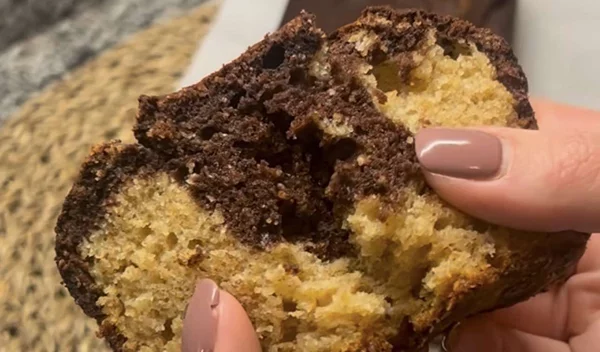 Συνταγή για κέικ με μέλι και ελαιόλαδο - Tόσο αφράτο και τόσο λαχταριστό!