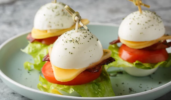 "6 Eggs, 6 Ways": Η viral τάση TikTok με τα αυγά που υπόσχεται πρωτεΐνη στο φουλ