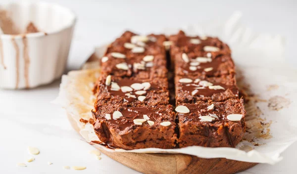 Έξυπνες ιδέες για να εντάξεις τα λαχανικά σε συνταγές υγιεινών γλυκών