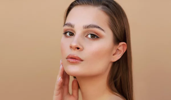 Οι 10 καλύτερες αντιγηραντικές κρέμες που όντως φέρνουν αποτελέσματα