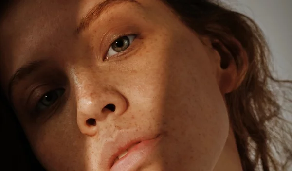 Η πρωτεΐνη που "παγώνει" τον χρόνο: Πώς το κολλαγόνο επηρεάζει το δέρμα μας;