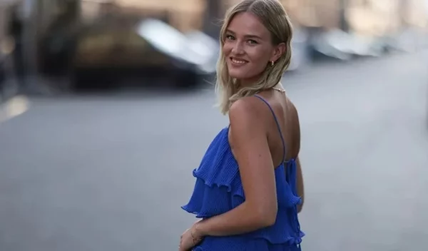 Το θαυματουργό ρόφημα που πίνουν τα μοντέλα για καθαρή και λαμπερή επιδερμίδα