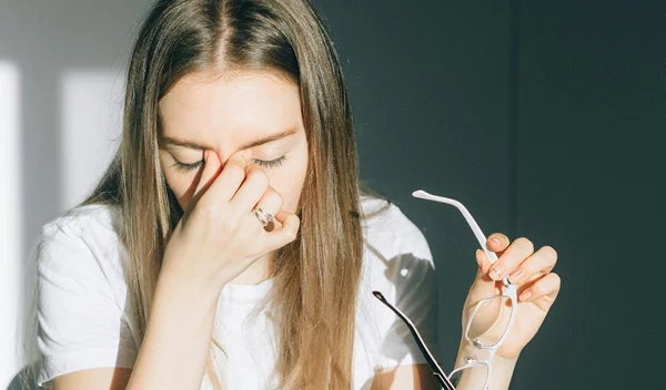 Xαμηλή φερριτίνη: Ποια είναι τα αίτια και τα συμπτώματά της;