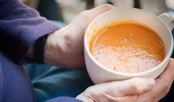 Γιατί δεν πρέπει να παίρνουμε διατροφικές συμβουλές από ανθρώπους που έχουν φτάσει τα 100;