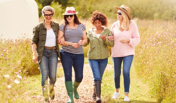 Νιώθεις ότι "γερνάς" πιο αργά από τους συνομηλίκους σου; Μπορεί να έχεις δίκιο!