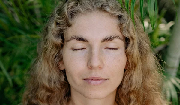 Τι μπορεί να φτάσει στον εγκέφαλό σου μέσω της αναπνοής; - τι αποκάλυψε νέα έρευνα