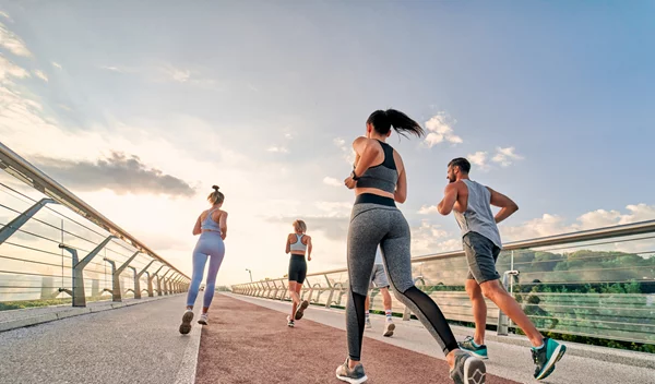 Θα τρέξεις φέτος; Η σωστή προετοιμασία για τον αγώνα του Ημιμαραθώνιου Αθήνας 2022