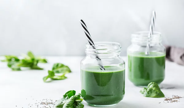 Smoothie Detox: Εύκολη αποτοξίνωση χωρίς δυσεύρετα συστατικά