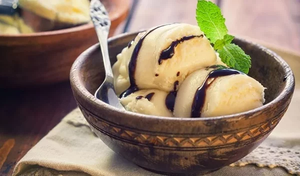 Πανεύκολο παγωτό με 2 μόνο υλικά: Χωρίς παγωτομηχανή και χωρίς κόπο