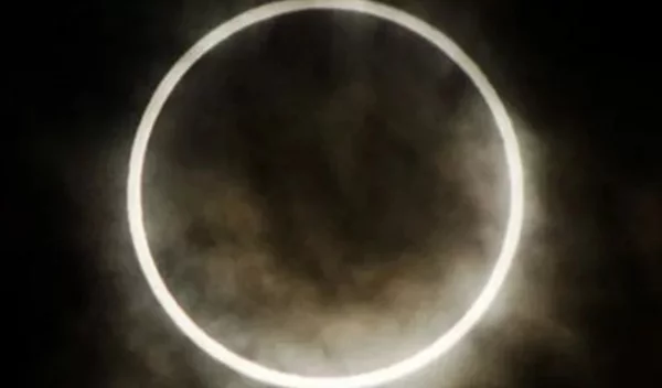 Ολική Σεληνιακή έκλειψη/Πανσέληνος στο Σκορπιό στις 16 Μαίου 2022