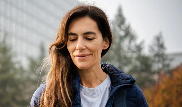 Πριν την εμμηνόπαυση: Γιατί νιώθεις συνέχεια "πρησμένη";