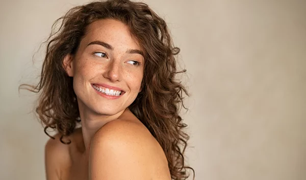 6 τρόποι να φροντίσεις το δέρμα σου τον χειμώνα