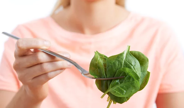 Πόσο σίδηρο χρειάζεται το σώμα σου και ποιες είναι οι καλύτερες πηγές;