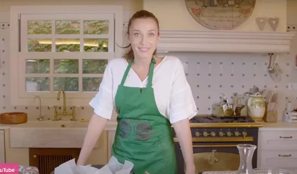 Συνταγή για σπιτικό ψωμί από την Κάτια Ζυγούλη