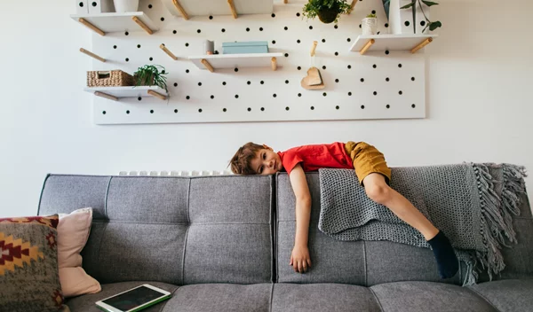 Αφήστε τα παιδιά σας να βαρεθούν