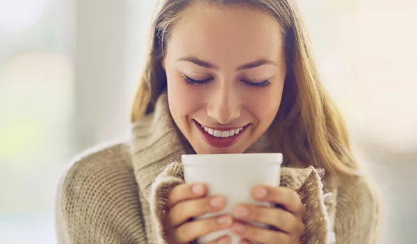 Πόση ποσότητα καφέ μειώνει το λίπος; Τι λέει το Ελληνικό Ινστιτούτο Διατροφής