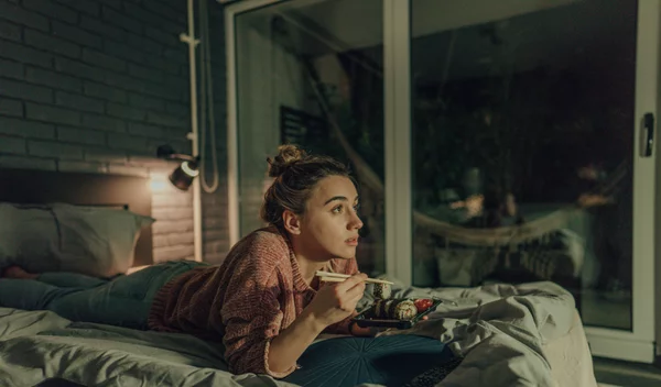 Πέντε διατροφικές συνήθειες για καλό ύπνο