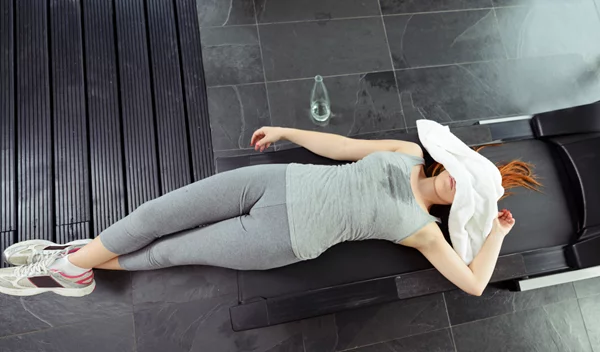 Τα σημάδια που σε προειδοποιούν ότι χρειάζεσαι ένα διάλλειμα από την άσκηση