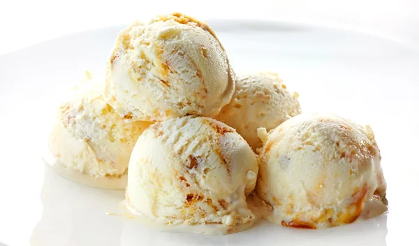 Σπιτική συνταγή: Παρφέ παγωτό χωρίς επεξεργασμένη ζάχαρη