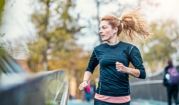 Γιατί είναι τόσο δύσκολο να αυξήσεις την ταχύτητα που τρέχεις;