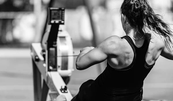 5 ασκήσεις που καίνε λίπος, χωρίς αερόβια! Εικόνες